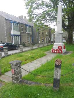 Front oblique view of Middleton-in-Teesdale War Memorial 2016